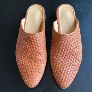 Nisolo Ama Mules